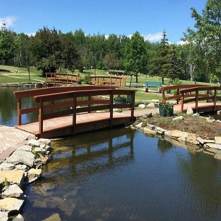 Lakeview Hecla Resort Buitenkant foto